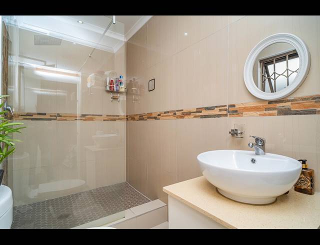 3 BEDROOM HOUSE TO LET IN RESERVOIR HILLS